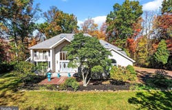 16 BENEDEK Road, PRINCETON, NJ 08540