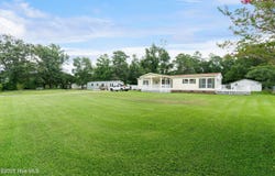 124 Hunter Court, Rocky Point, NC 28457