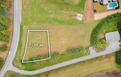 #48 MEADOWBREEZE Lane, LITITZ, PA 17543