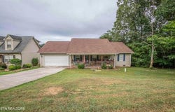 131 Newport Way, Kingston, TN 37763