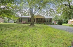 1204 Cedar Creek NE, Arab, AL 35016