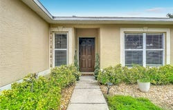 12730 KINGS LAKE Drive, GIBSONTON, FL 33534