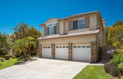 921 Ellesmere Way, Oak Park, CA 91377