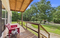 425 Pfeiffer Rd, Batesville, AR 72501