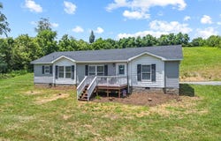 720 Blue Hills Rd, Glade Spring, VA 24340