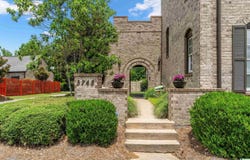3748 VILLAGE CENTER WAY, HOOVER, AL 35226