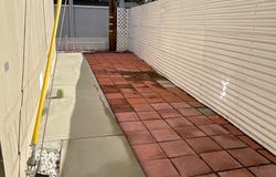 10001 W Frontage Rd, South Gate, CA 90280