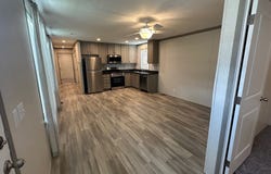 25696 Nuway Avenue, Warren, MI 48091