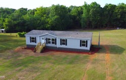 1092 first ave Avenue, Graceville, FL 32440