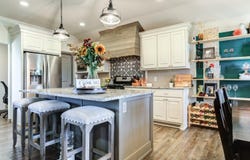 9901 Avenue V, Lubbock, TX 79423