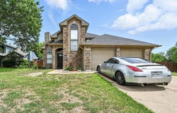 930 Thorton Drive, Cedar Hill, TX 75104