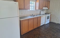 1134 Kelly Dr, Hinesville, GA 31313