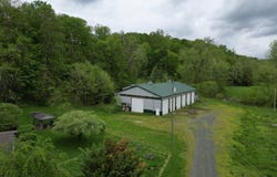 122 Love Hill Road, Waverly, WV 26184