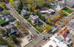 10 W MAIN STREET, MOORESTOWN, NJ 08057