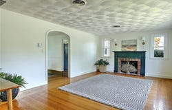 23 Robert Circle, Cranston, RI 02905