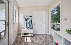 123 Fisher Road, Middletown, CT 06457