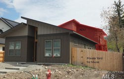 701 N 2nd Ave, Hailey, ID 83333