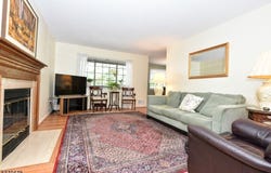 3106 Stowe Ln, Mahwah Twp., NJ 07430-3499