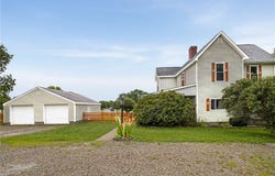 137 Carmichaels St, Dry Tav/Rices Landing, PA 15357
