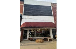 632 6th St, Pawnee City, NE 68420