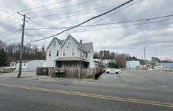 145 SPRING VALLEY Road, MUHLENBERG TOWNSHIP, PA 19605