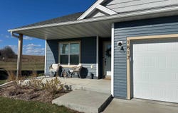 1817 Ridgewood Circle, Menomonie, WI 54751