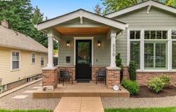 330 6TH ST, Lake Oswego, OR 97034