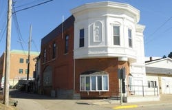 217 W Cherry St, Lancaster, WI 53813
