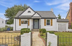 19 SEWARD Avenue, BALTIMORE, MD 21225