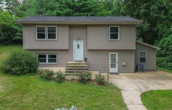 18196 RIVER Road, Danvers, IL 61732