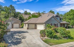 2368 E Via Linda CIR, St George, UT 84790