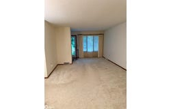 102 4Th Avenue NE, Clarion, IA 50525