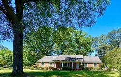 594 Lakeside, Camden, AR 71701