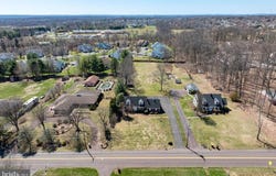 382 OAK DRIVE, HARLEYSVILLE, PA 19438