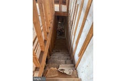 225 E 4TH STREET, CHESTER, PA 19013