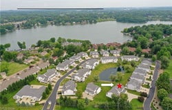 1315 Cascade Circle E, Canton, OH 44708