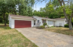 69 6 Mile Road NE, Comstock Park, MI 49321