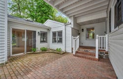 7335 Cadle Avenue, Mentor, OH 44060