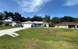2726 N Canterbury Lake Drive, Hernando, FL 34442