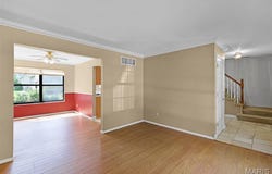 190 Oakbriar Farm Drive, Ballwin, MO 63021