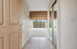573 S Sierra unit: 10, Solana Beach, CA 92075