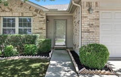 8801 King Ranch Drive, Cross Roads, TX 76227