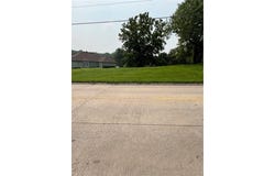 4216 Gene Field Road, St Joseph, MO 64506