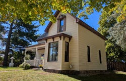 603 Maple St, Clare, MI 48617