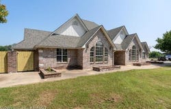 19200 Chloe Layne  RD, Spiro, OK 74959