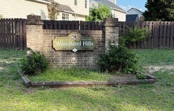 5516 Hall Glen Drive, Hope Mills, NC 28348