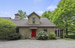 165 Maple Ave, Great Barrington, MA 01230