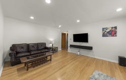 1944 Stratford Avenue, Westchester, IL 60154