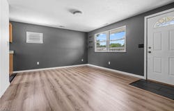 819 Baldwin Avenue, Elyria, OH 44035