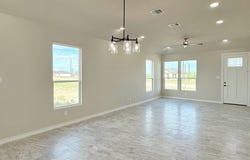 136 Camino Verde Ct, La Vernia, TX 78121